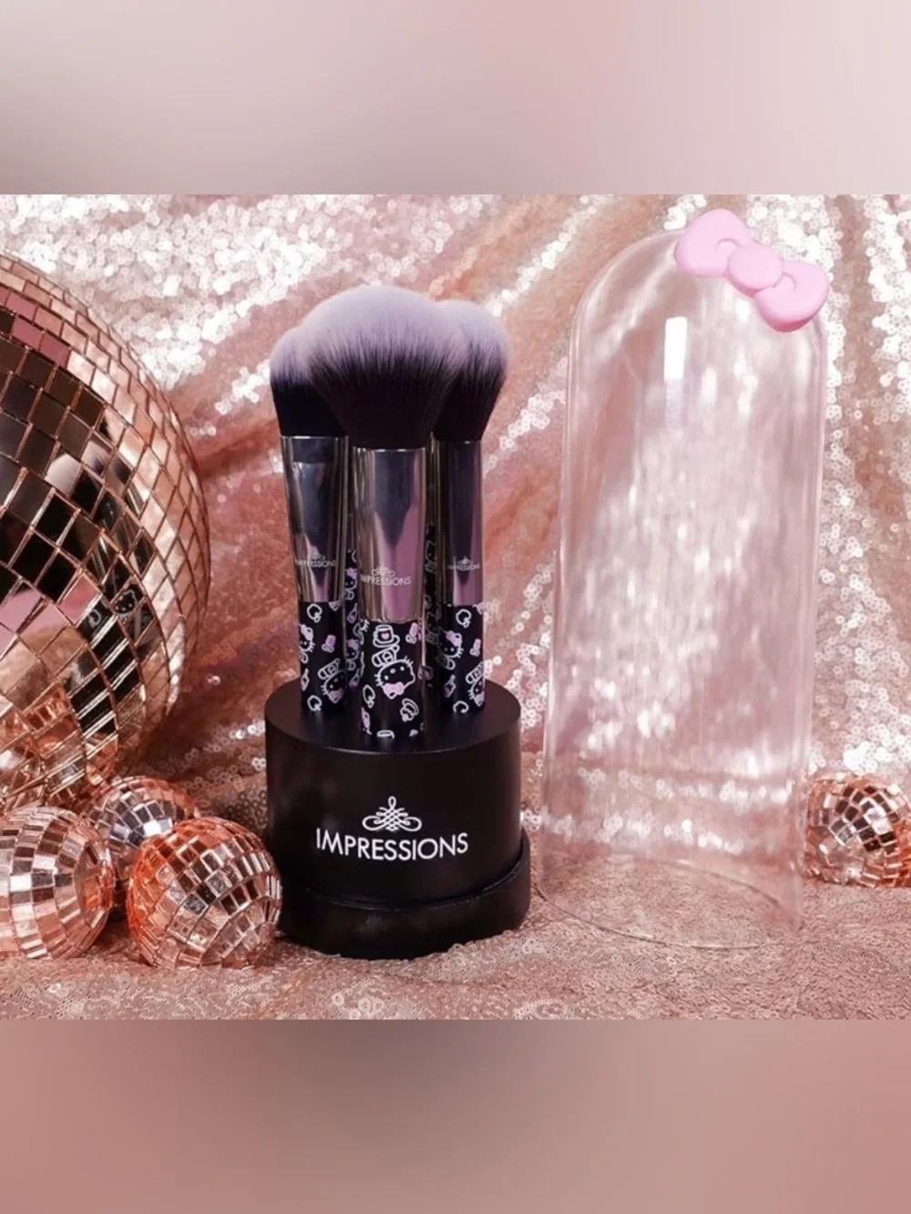 Impressions Hello Kitty Pink Kabuki Brush Gift Set